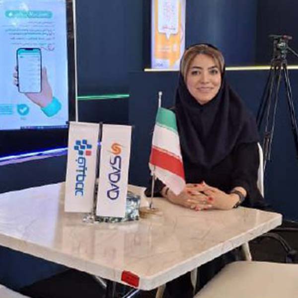 مادر سهند صادق پور